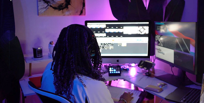 Viz vectar plus media monks